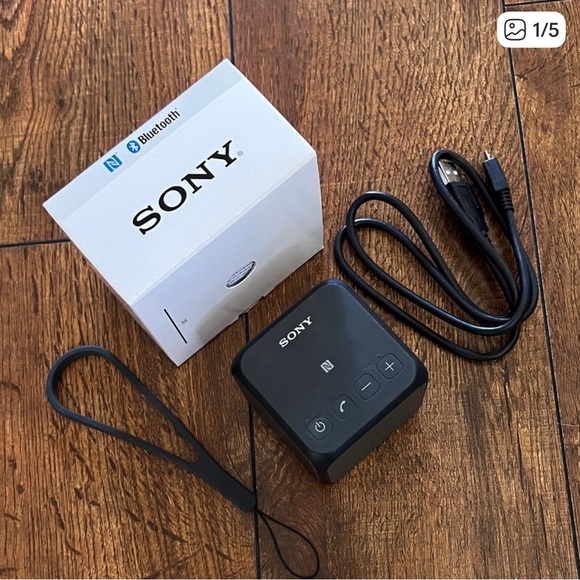 Sony Other - Sony SRS x11 Speaker